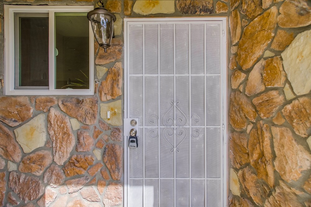 Virtual tour photo 12 of 53 for 7152 Beagle St