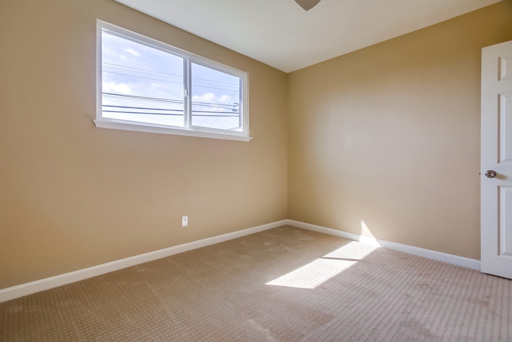 Virtual tour photo 37 of 53 for 7152 Beagle St