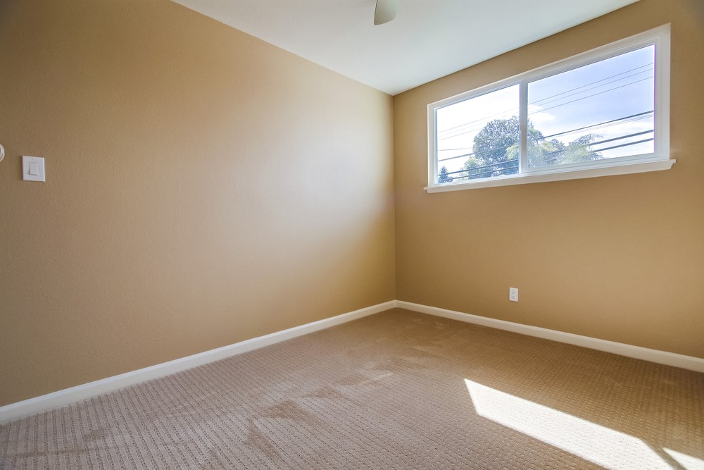 Virtual tour photo 40 of 53 for 7152 Beagle St