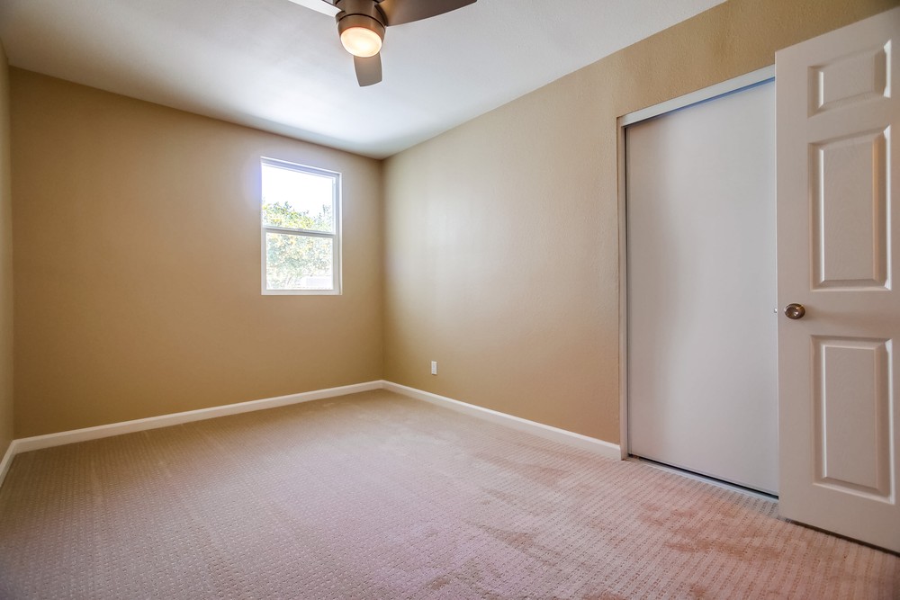 Virtual tour photo 43 of 53 for 7152 Beagle St