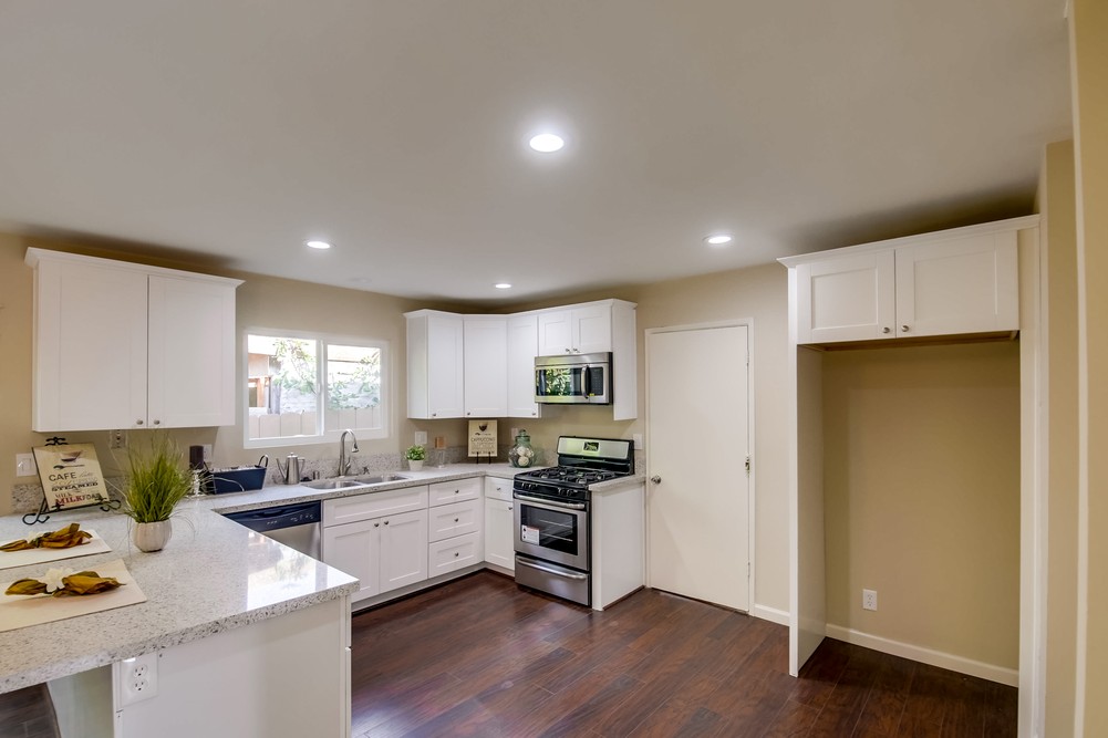 Virtual tour photo 17 of 36 for 716 Harris Ave
