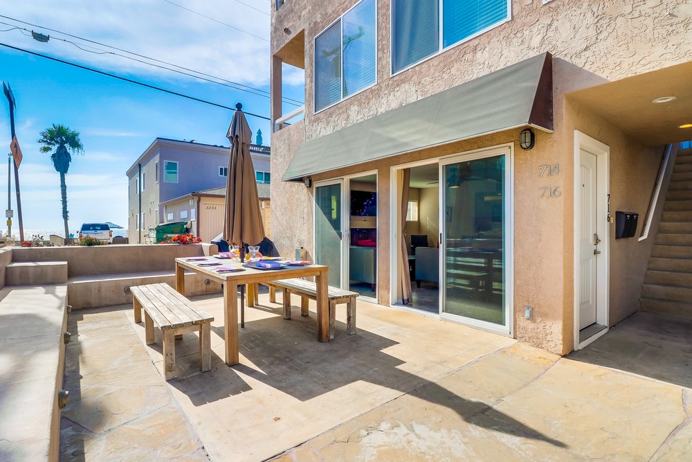Virtual tour photo 5 of 49 for 716 Isthmus Ct
