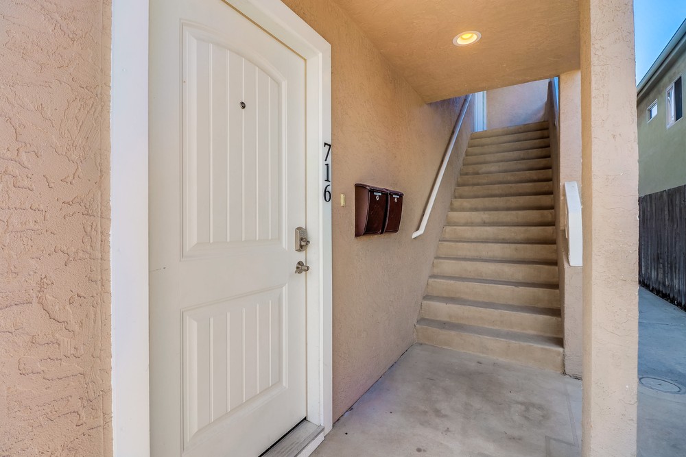 Virtual tour photo 12 of 49 for 716 Isthmus Ct