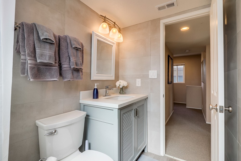Virtual tour photo 45 of 49 for 716 Isthmus Ct