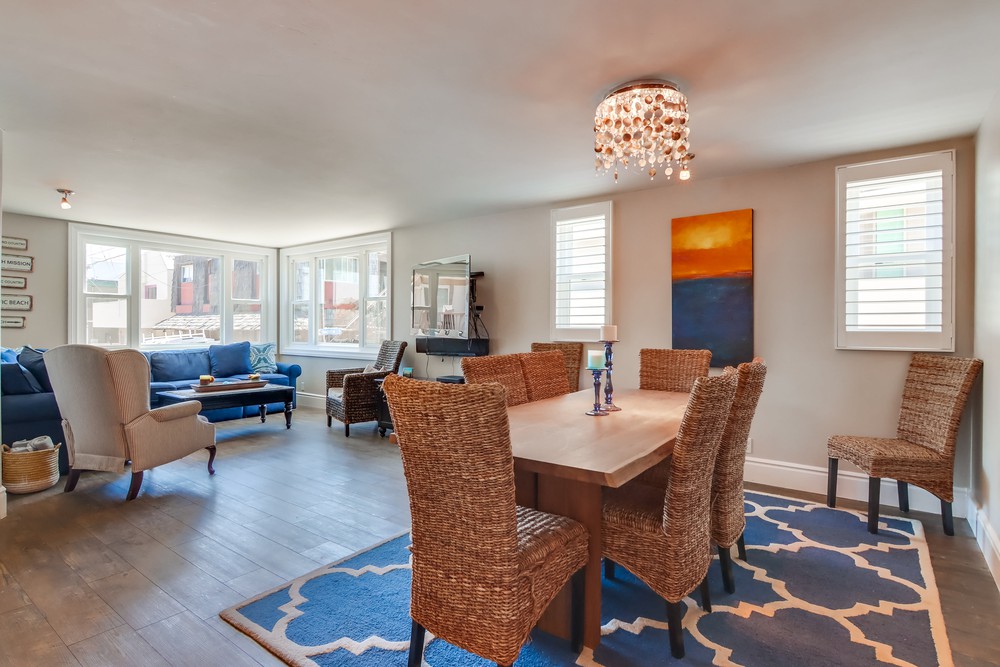 Virtual tour photo 24 of 62 for 716 Kingston Ct