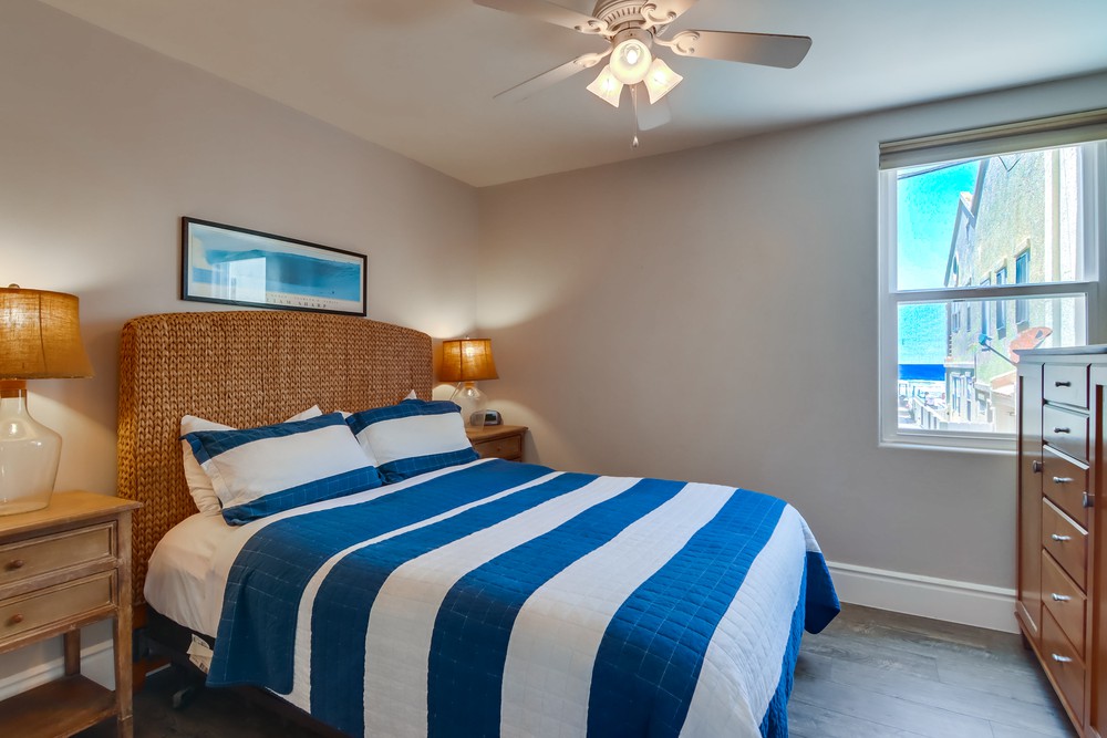 Virtual tour photo 35 of 62 for 716 Kingston Ct