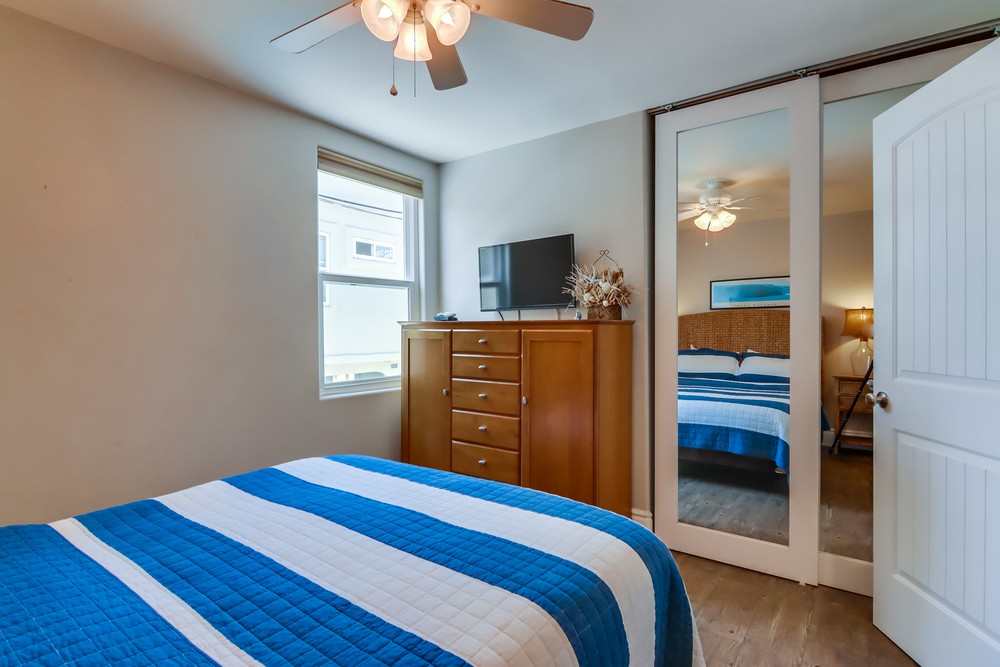 Virtual tour photo 37 of 62 for 716 Kingston Ct
