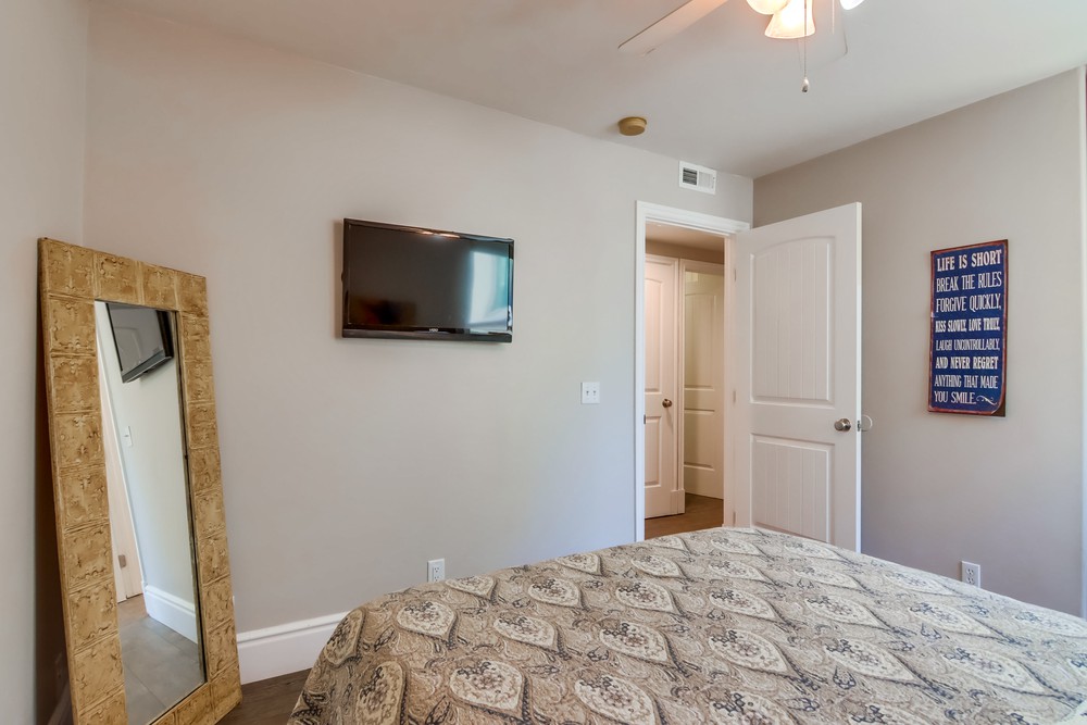 Virtual tour photo 40 of 62 for 716 Kingston Ct