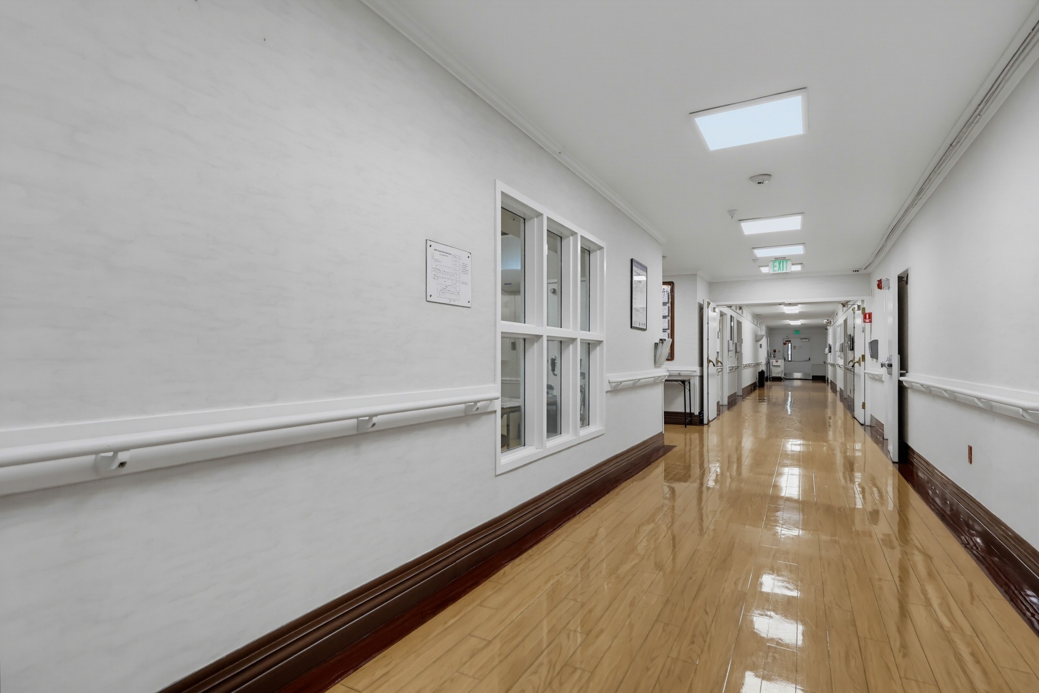 Virtual tour photo 21 of 43 for 716 S Fair Oaks Ave