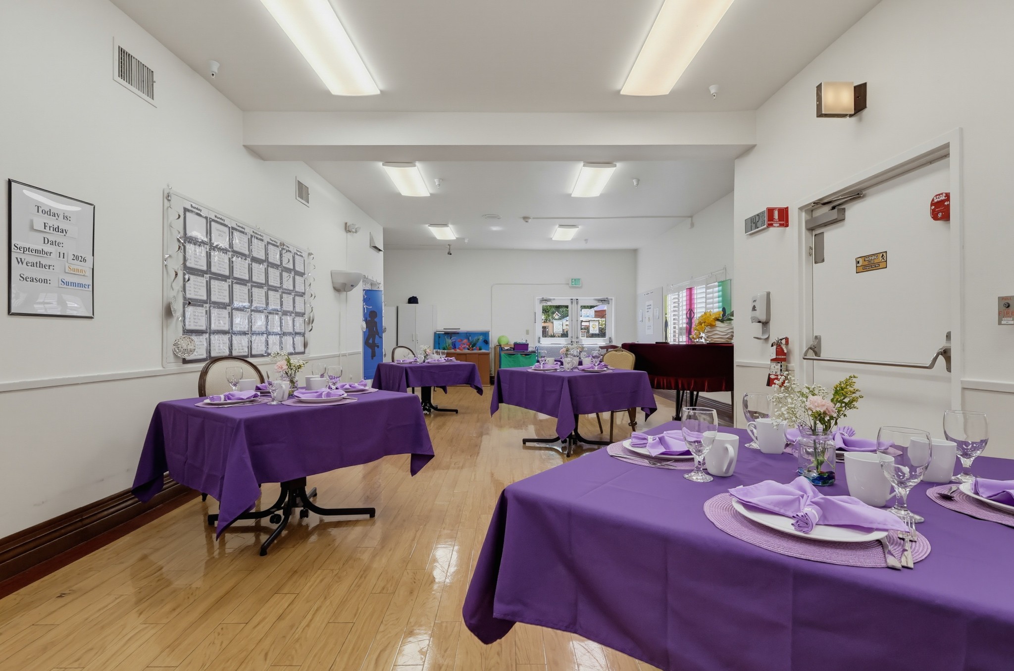 Virtual tour photo 26 of 43 for 716 S Fair Oaks Ave