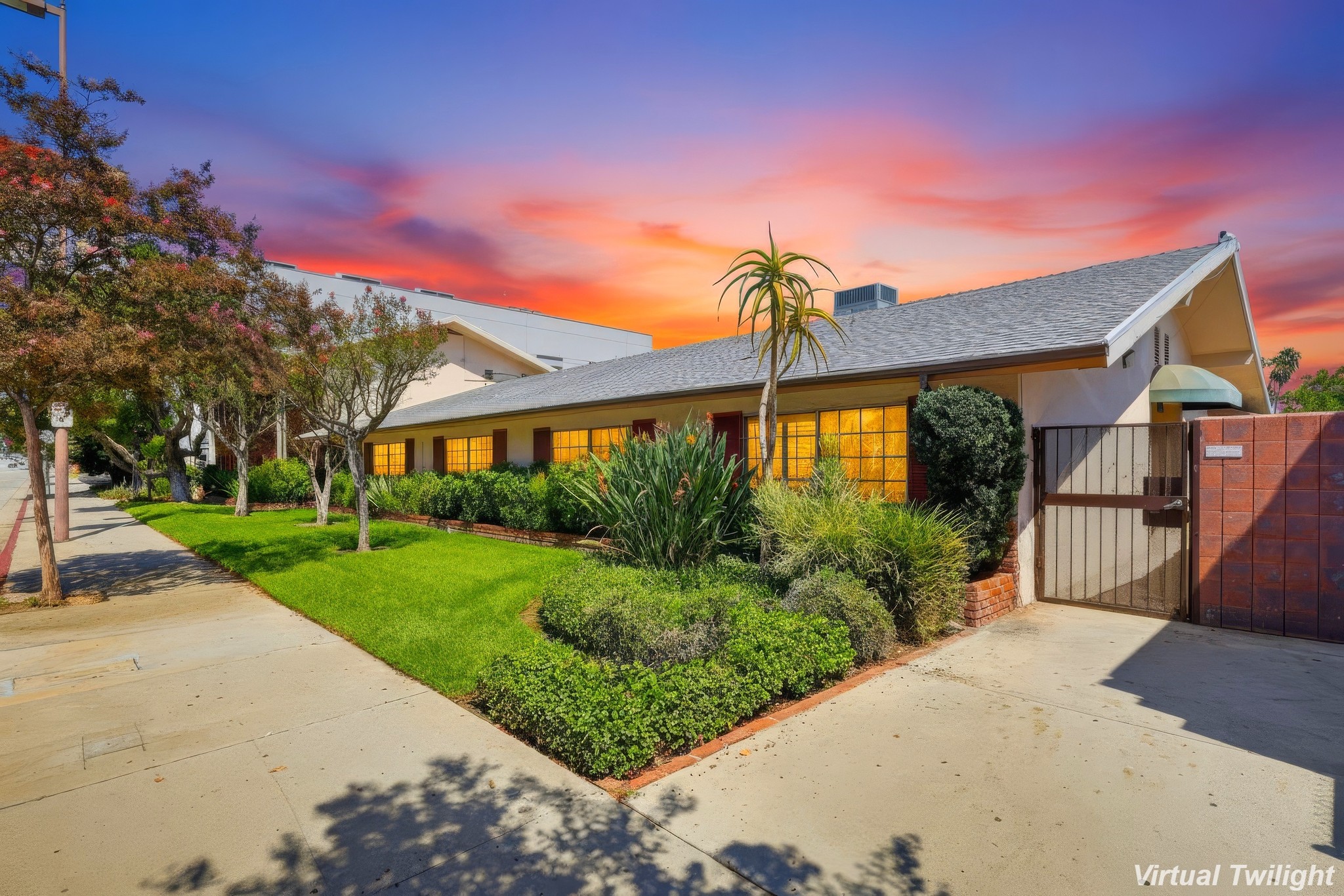 Virtual tour photo 44 of 43 for 716 S Fair Oaks Ave