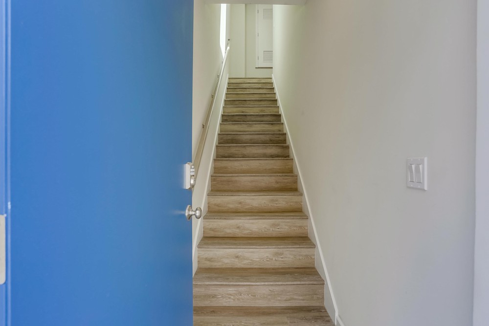 Virtual tour photo 4 of 41 for 716 Ventura Pl