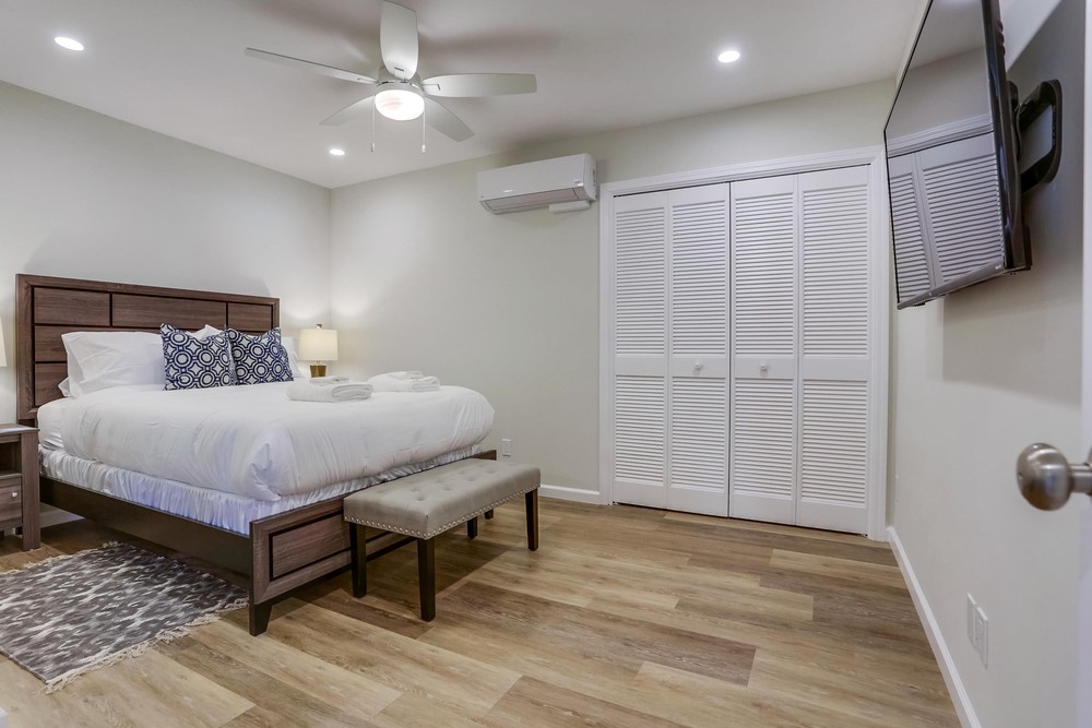 Virtual tour photo 35 of 41 for 716 Ventura Pl