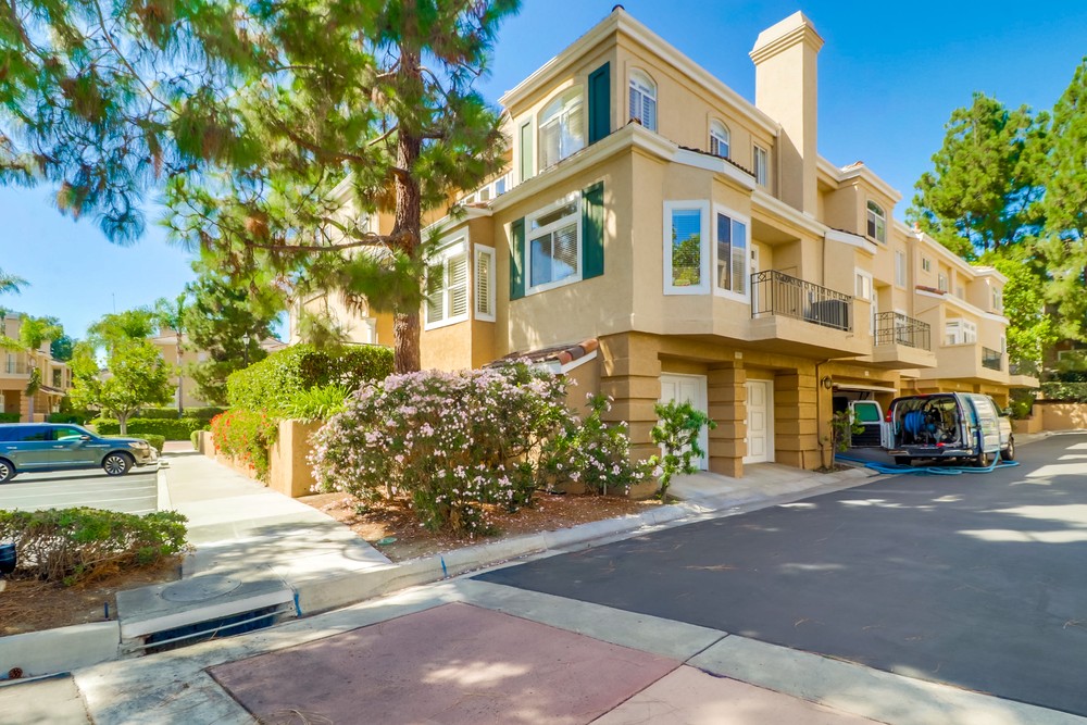 Virtual tour photo 59 of 61 for 7162 Calabria Ct unit A