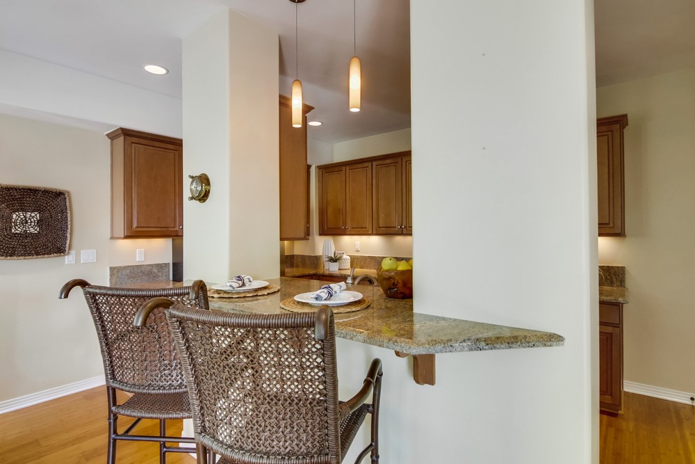 Virtual tour photo 16 of 53 for 717 Asbury Ct A