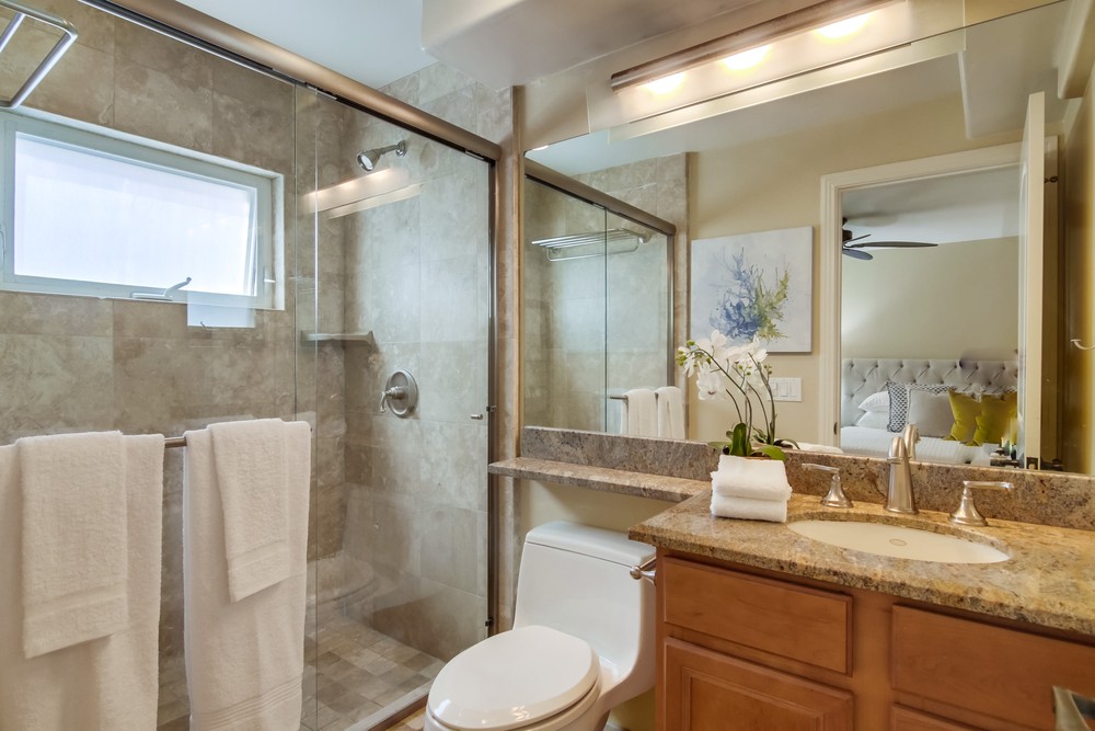 Virtual tour photo 33 of 53 for 717 Asbury Ct A