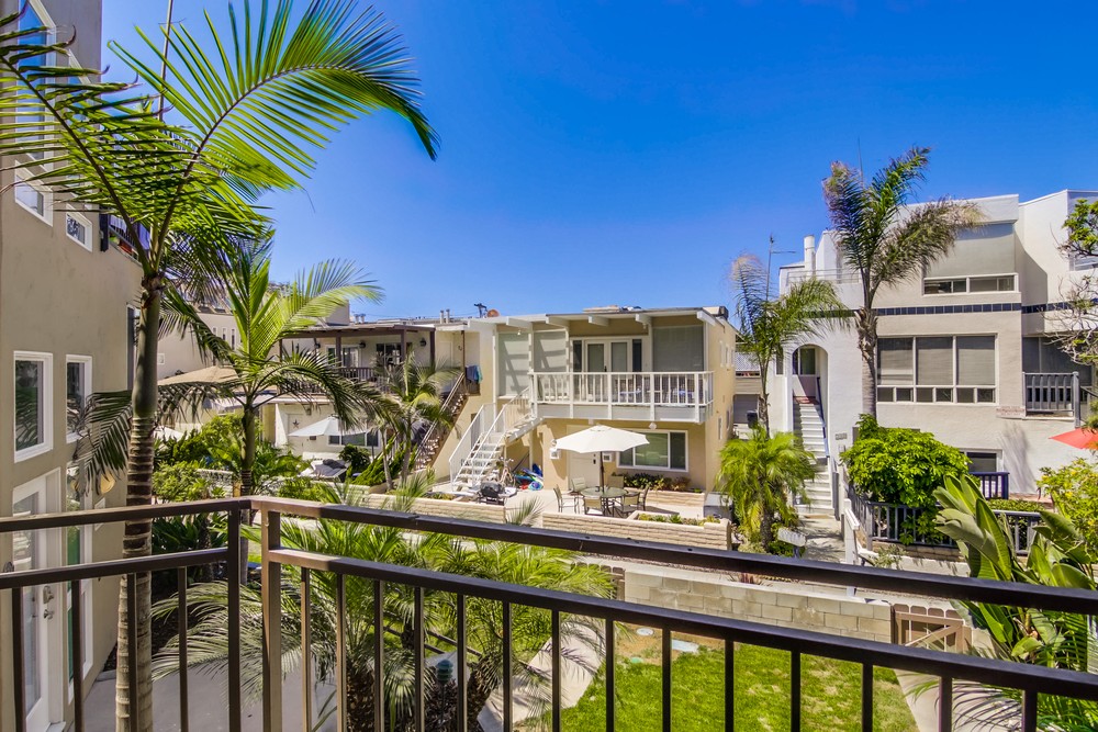 Virtual tour photo 36 of 53 for 717 Asbury Ct A