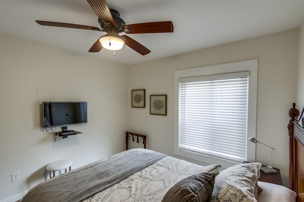 Virtual tour photo 13 of 49 for 717 Dover Ct