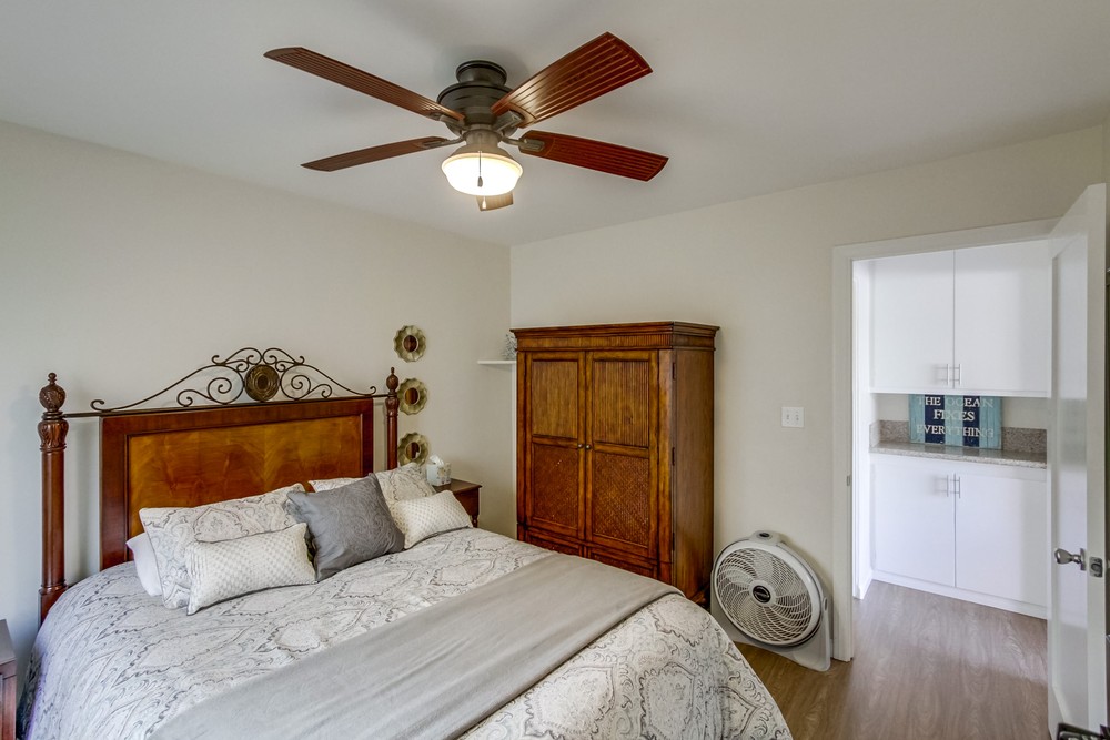 Virtual tour photo 14 of 49 for 717 Dover Ct