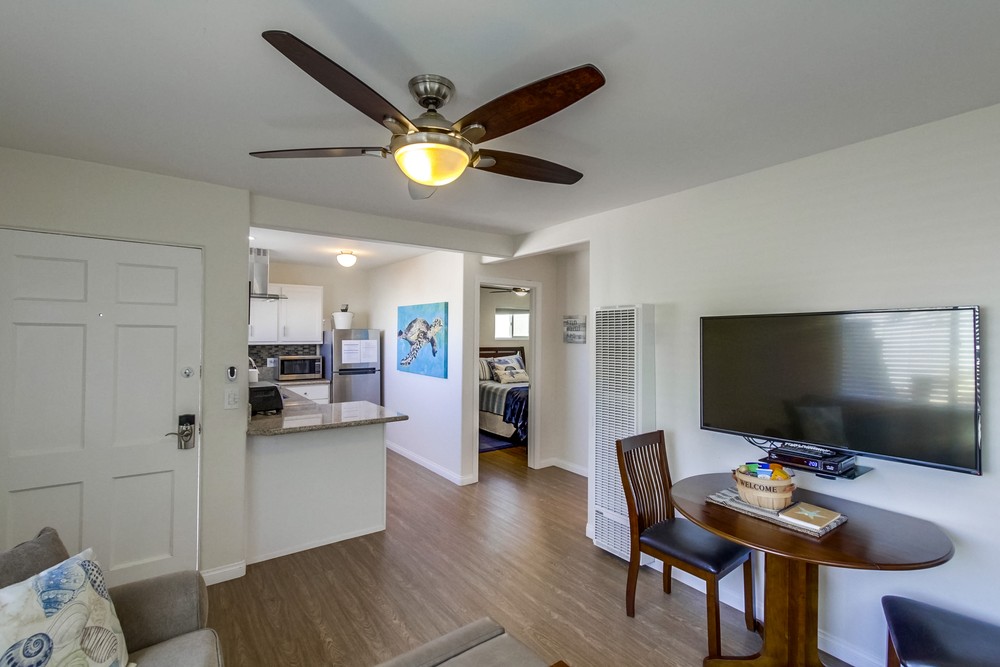 Virtual tour photo 25 of 49 for 717 Dover Ct