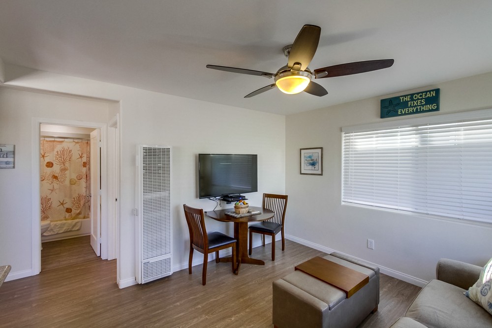 Virtual tour photo 26 of 49 for 717 Dover Ct