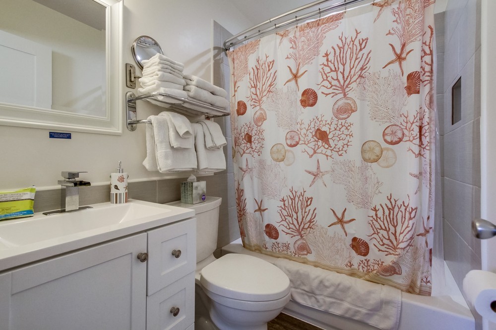 Virtual tour photo 34 of 49 for 717 Dover Ct