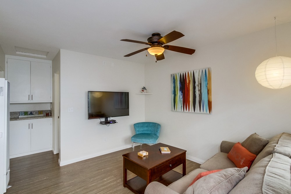 Virtual tour photo 37 of 49 for 717 Dover Ct