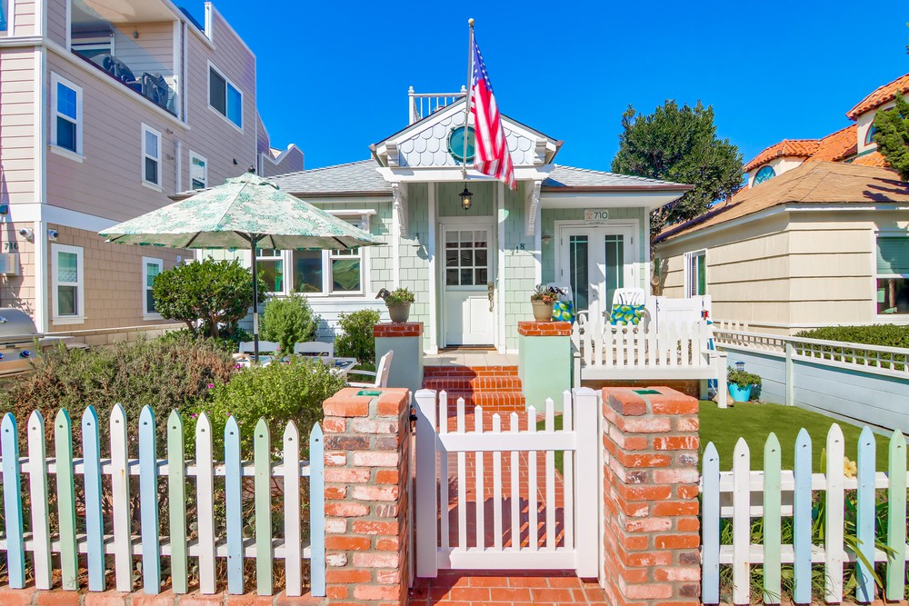 Virtual tour photo 1 of 55 for 718 Deal Ct