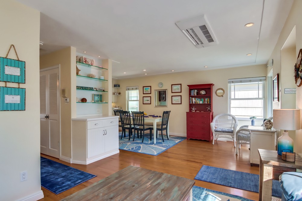 Virtual tour photo 13 of 55 for 718 Deal Ct
