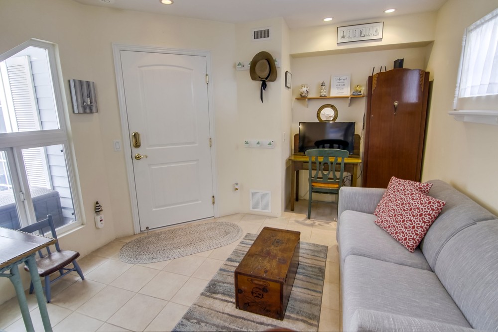 Virtual tour photo 29 of 61 for 718 Deal Ct