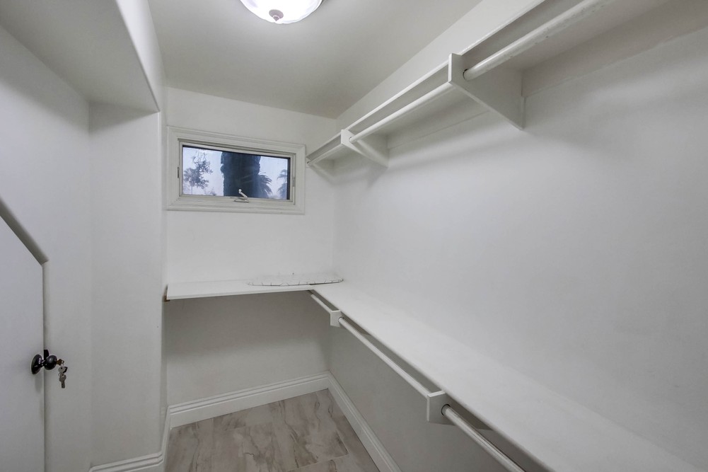 Virtual tour photo 34 of 73 for 718 Lido Ct
