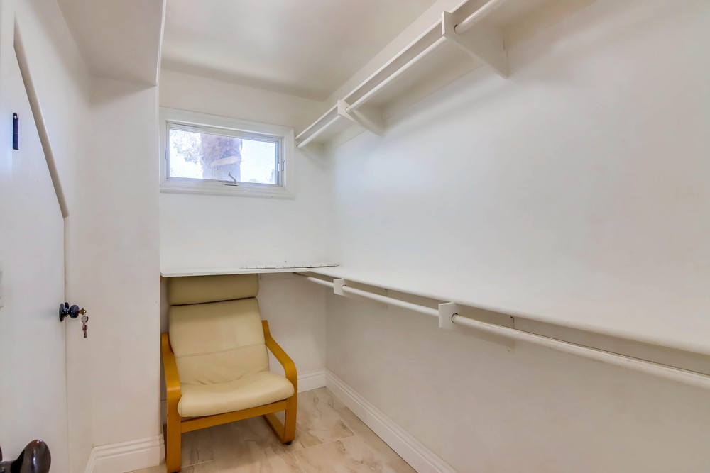 Virtual tour photo 33 of 69 for 718 Lido Ct