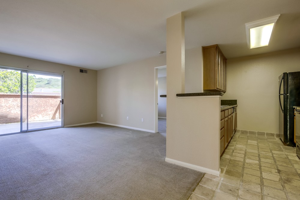 Virtual tour photo 7 of 38 for 7180 Shoreline Dr