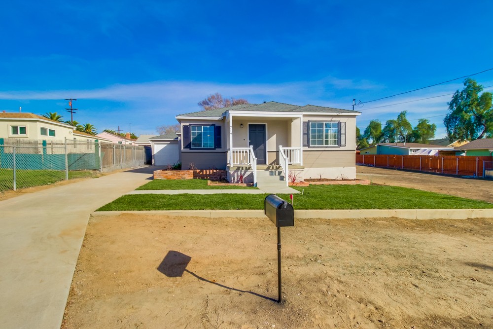 Virtual tour photo 1 of 45 for 719 68th St