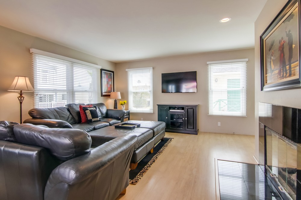 Virtual tour photo 6 of 49 for 719 Coronado Ct