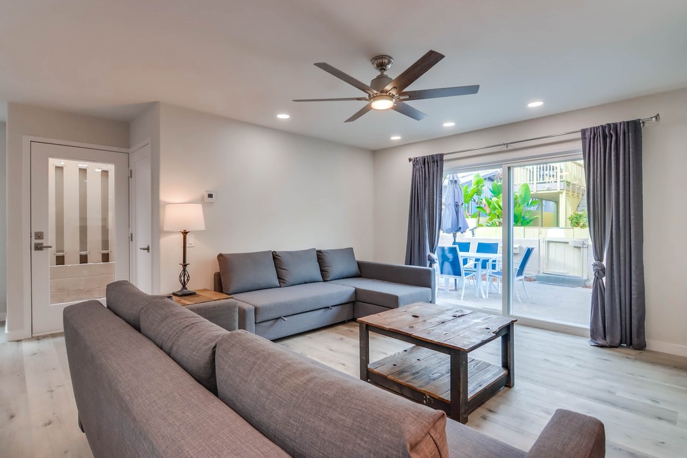 Virtual tour photo 14 of 45 for 3553 Ingraham St