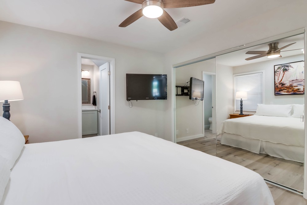 Virtual tour photo 29 of 45 for 3553 Ingraham St