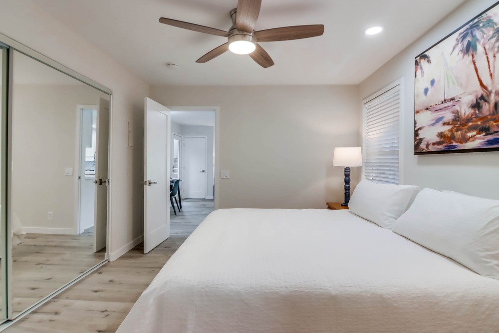 Virtual tour photo 30 of 45 for 3553 Ingraham St