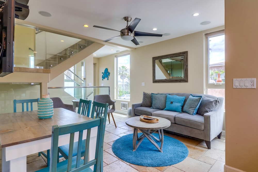 Virtual tour photo 14 of 48 for 719 Manhattan Ct