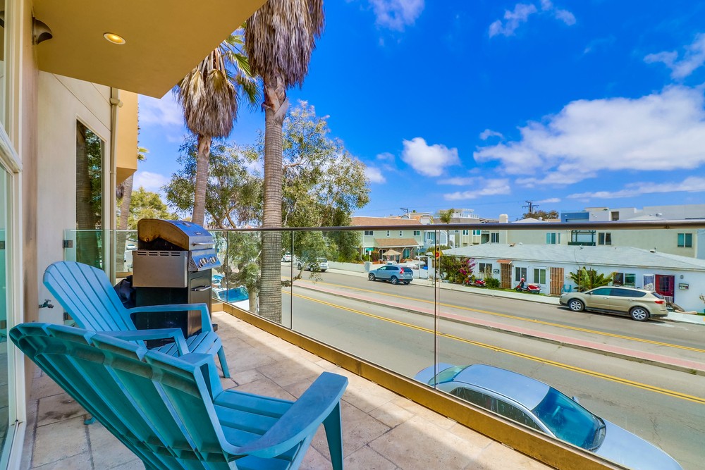 Virtual tour photo 31 of 48 for 719 Manhattan Ct