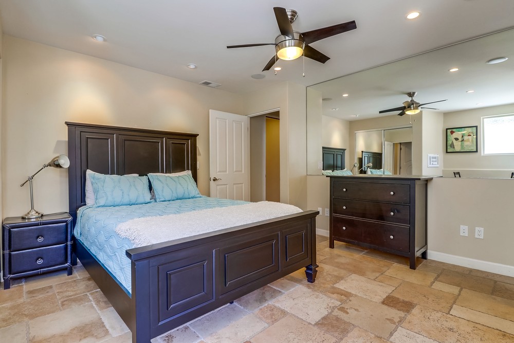 Virtual tour photo 39 of 48 for 719 Manhattan Ct