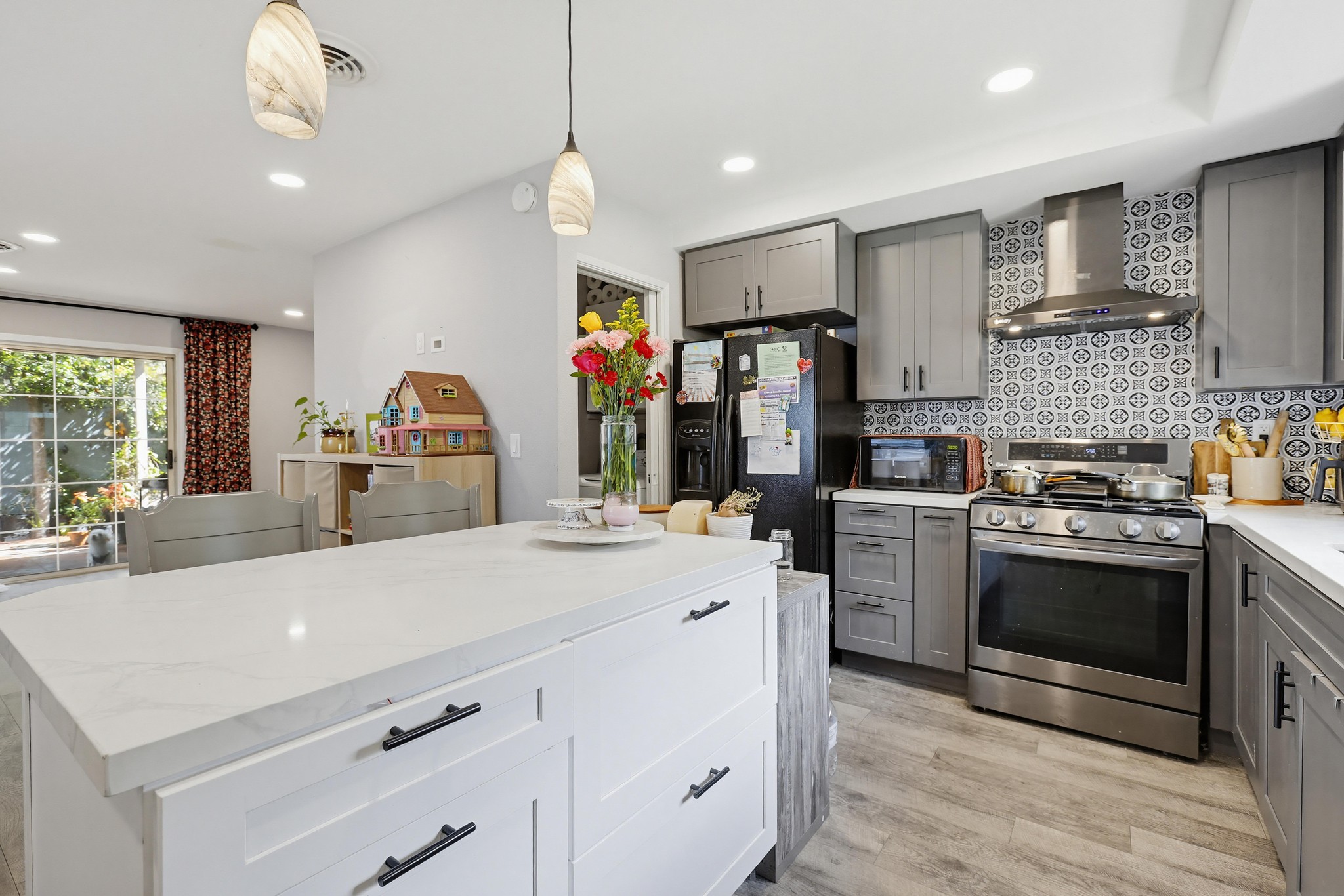 Virtual tour photo 9 of 42 for 7194 Santa Isabel Dr