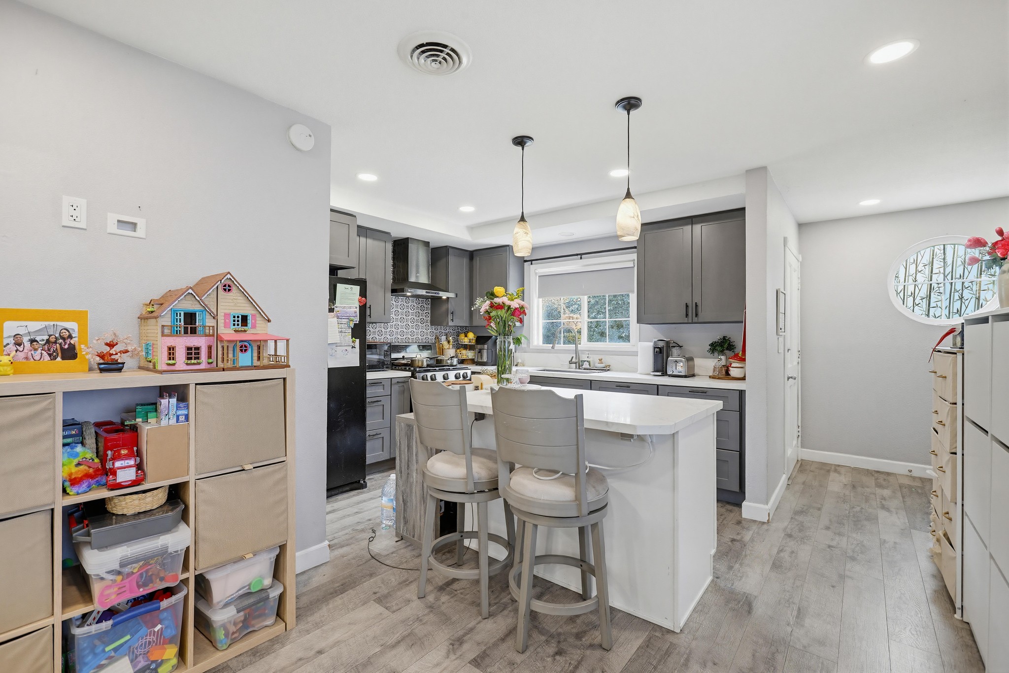 Virtual tour photo 13 of 42 for 7194 Santa Isabel Dr