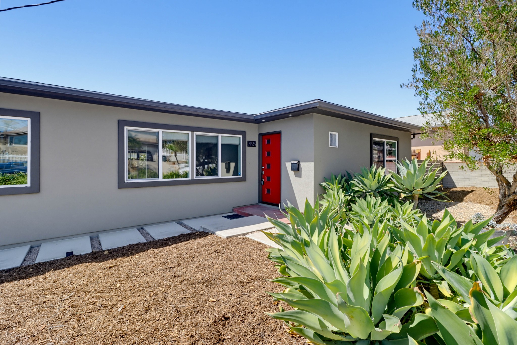 Virtual tour photo 8 of 53 for 7195 Colony Rd