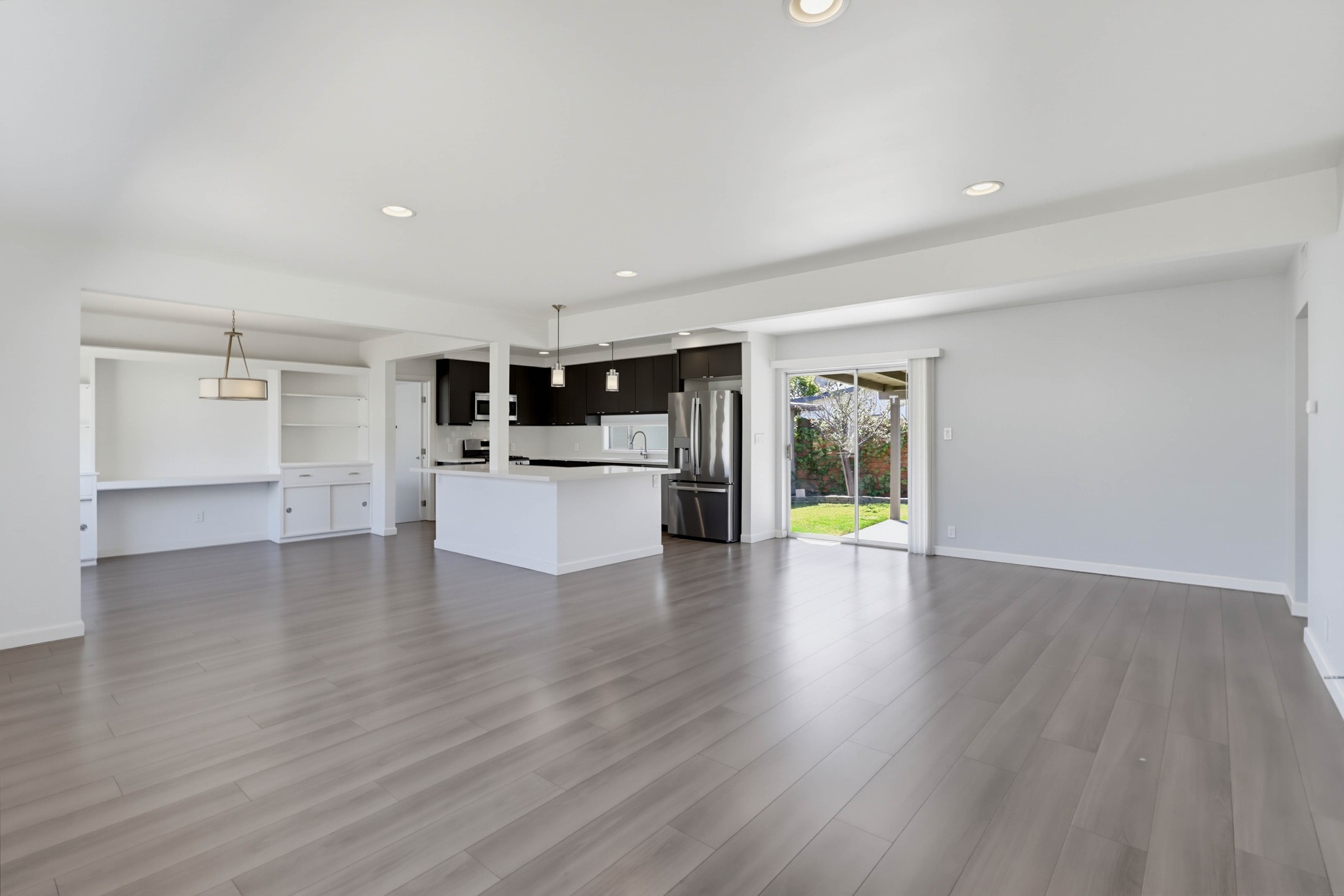 Virtual tour photo 9 of 53 for 7195 Colony Rd