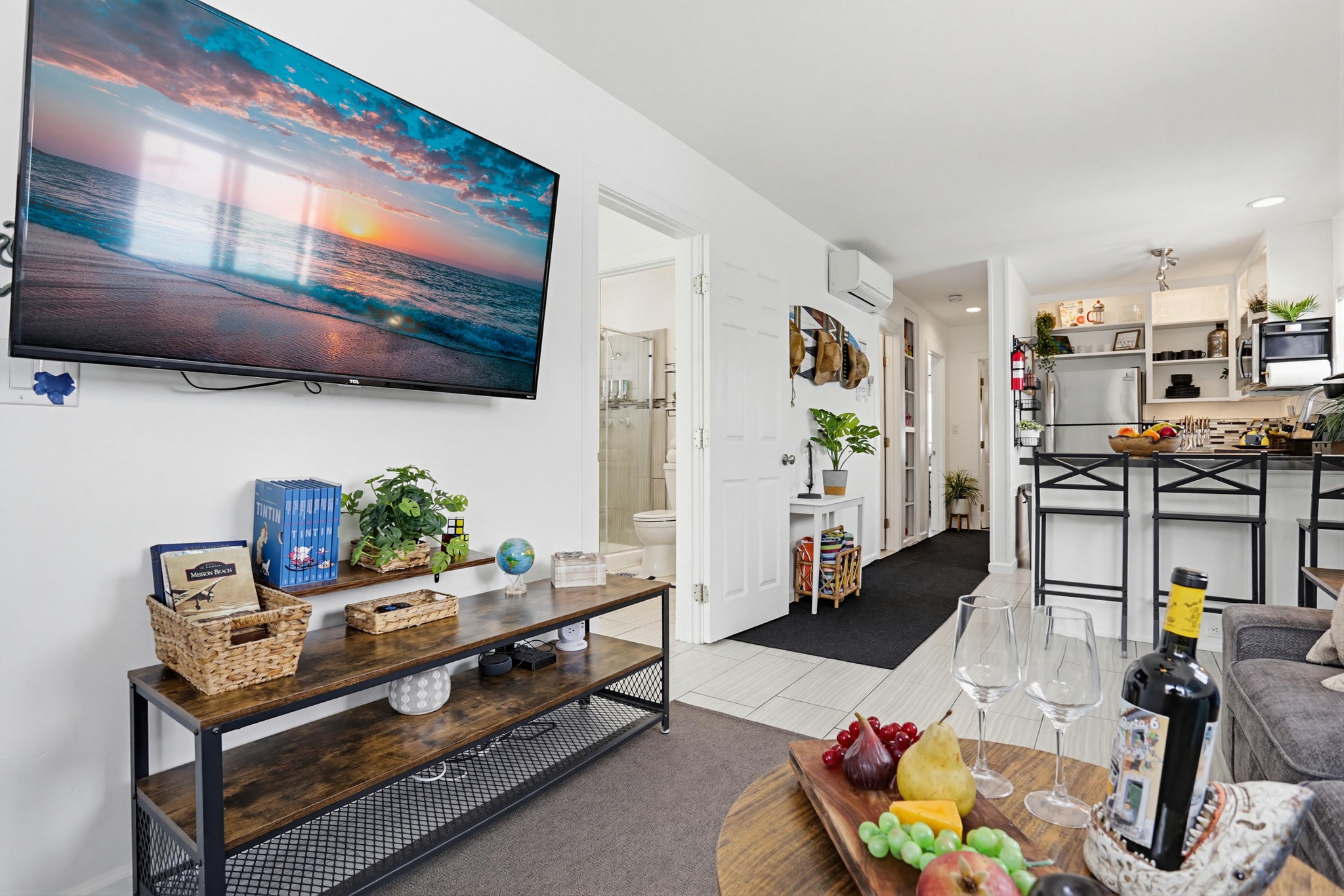 Virtual tour photo 13 of 32 for 720 Rockaway Ct