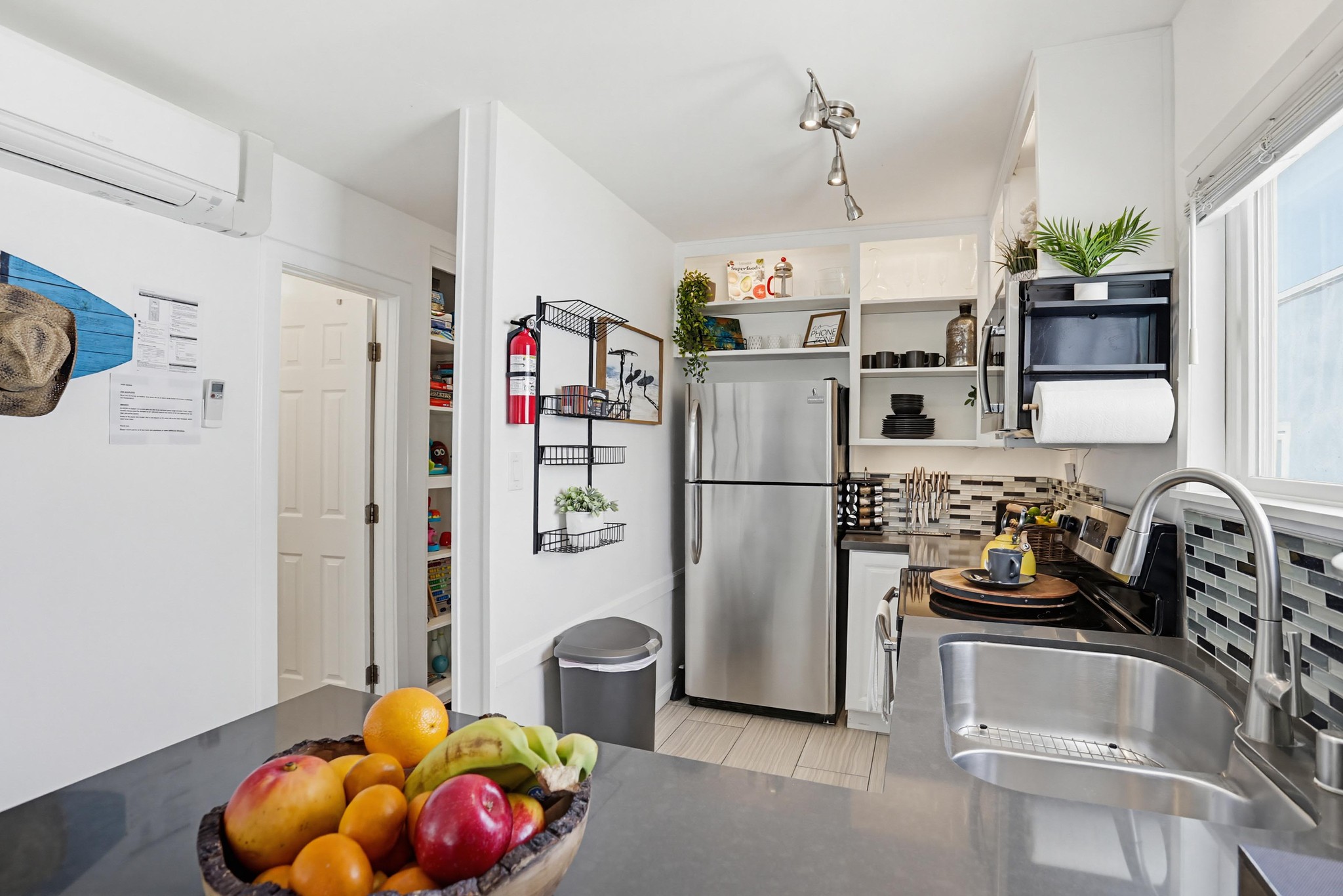 Virtual tour photo 17 of 32 for 720 Rockaway Ct