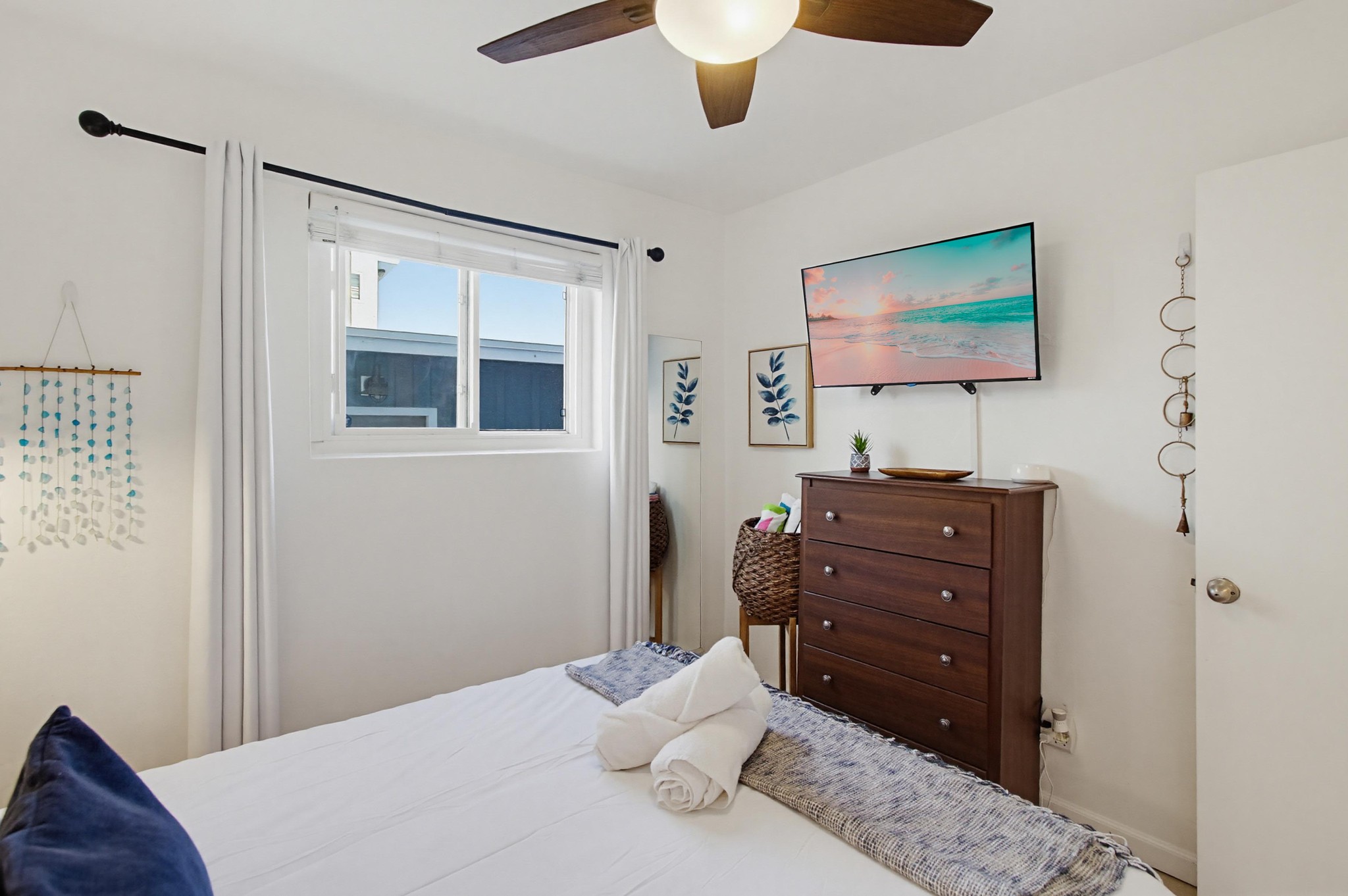 Virtual tour photo 20 of 34 for 720 Rockaway Ct