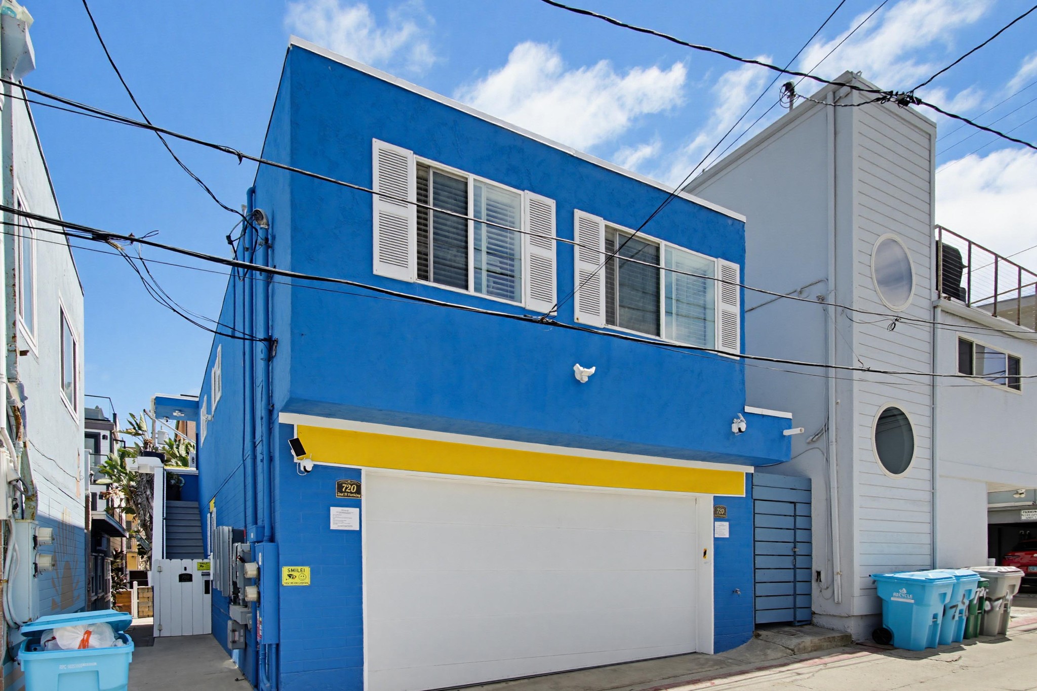 Virtual tour photo 32 of 34 for 720 Rockaway Ct