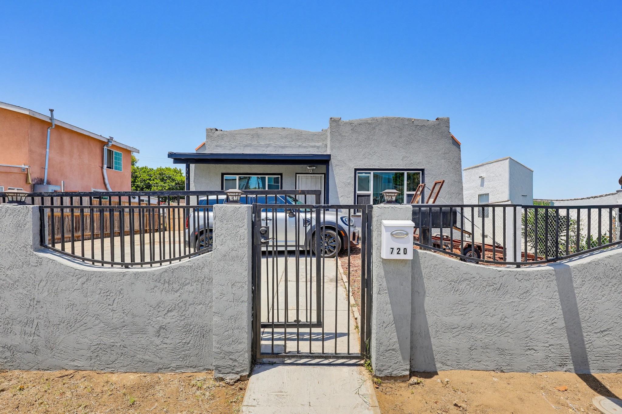Virtual tour photo 4 of 44 for 720 S 37th St